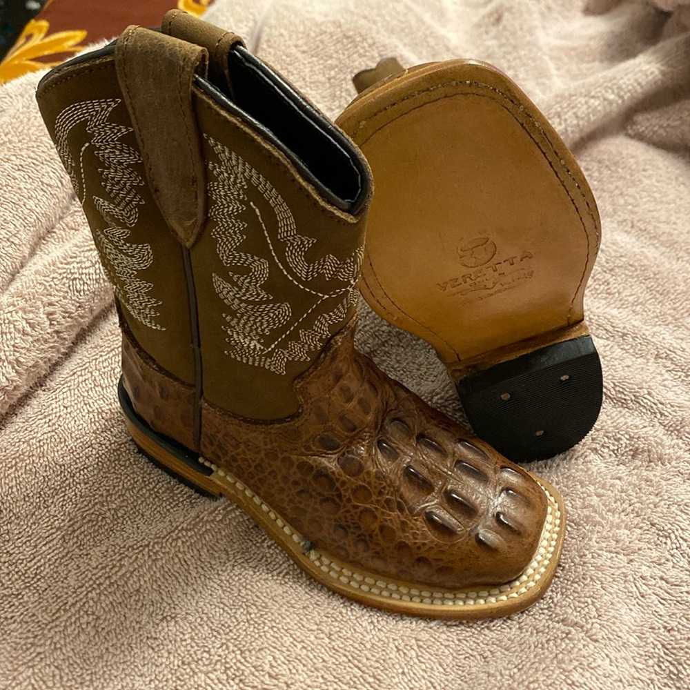 New cowboy boots 8-9 toddler
